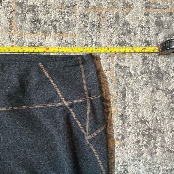 ATHLETA WIDE LEG YOGA PANTS! EUC! SIZE L - Picture 3 of 10